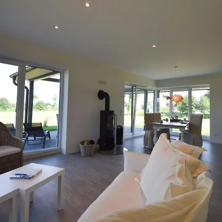 Holiday home Mein-ostseeplaetzchen Haus Am 7 Niesgrau